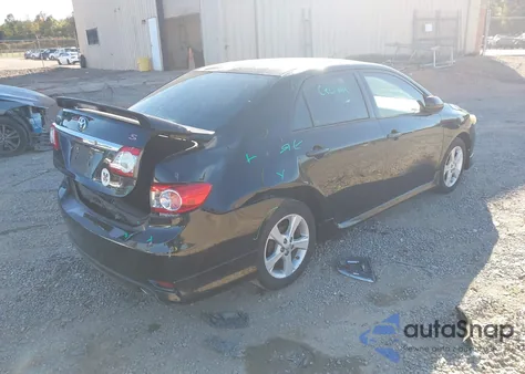 2013 Toyota Corolla S z USA, uszkodzony, nr VIN 5YFBU4EE5DP219329